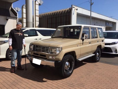 クラシックなランクル７８プラドをご納車させて頂きました🚙💨